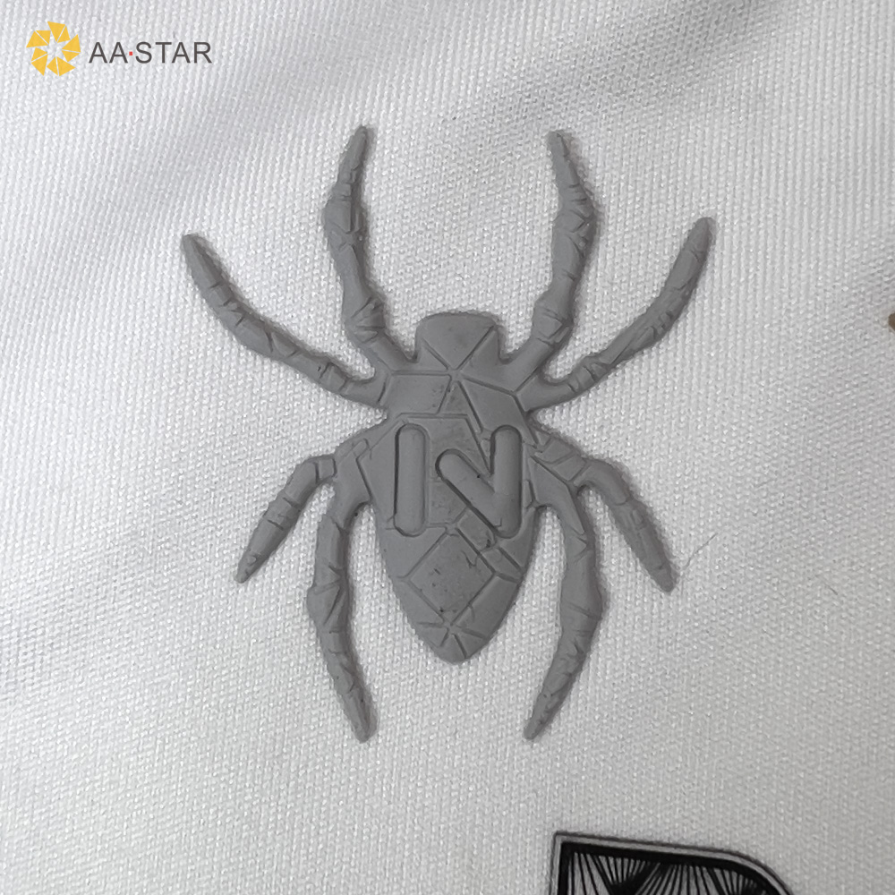 Wholesale spider 3d raised silicone heat transfer sticker patches for clothing