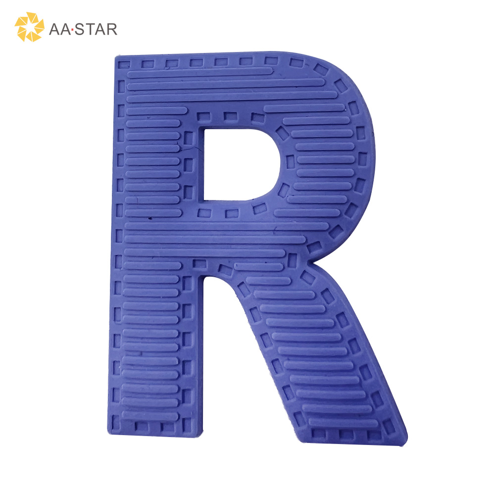 Custom iron on 3d silicone heat transfer designs letter R for t shirts